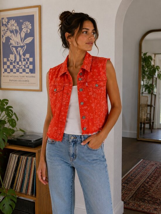 Levi's Jackets & Blazers - Levi’s Vest • size medium